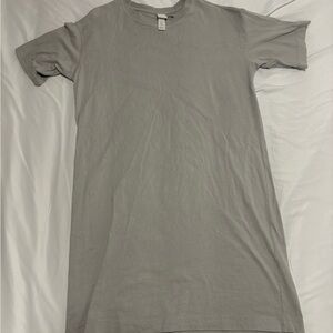 H&M Gray T-Shirt